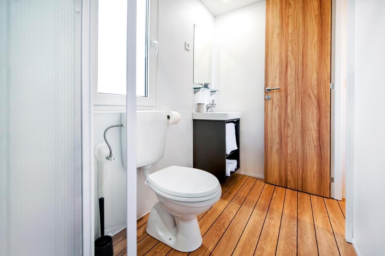 Pineta Mobile Home In Porton Biondi Camp Rovinj Exterior photo