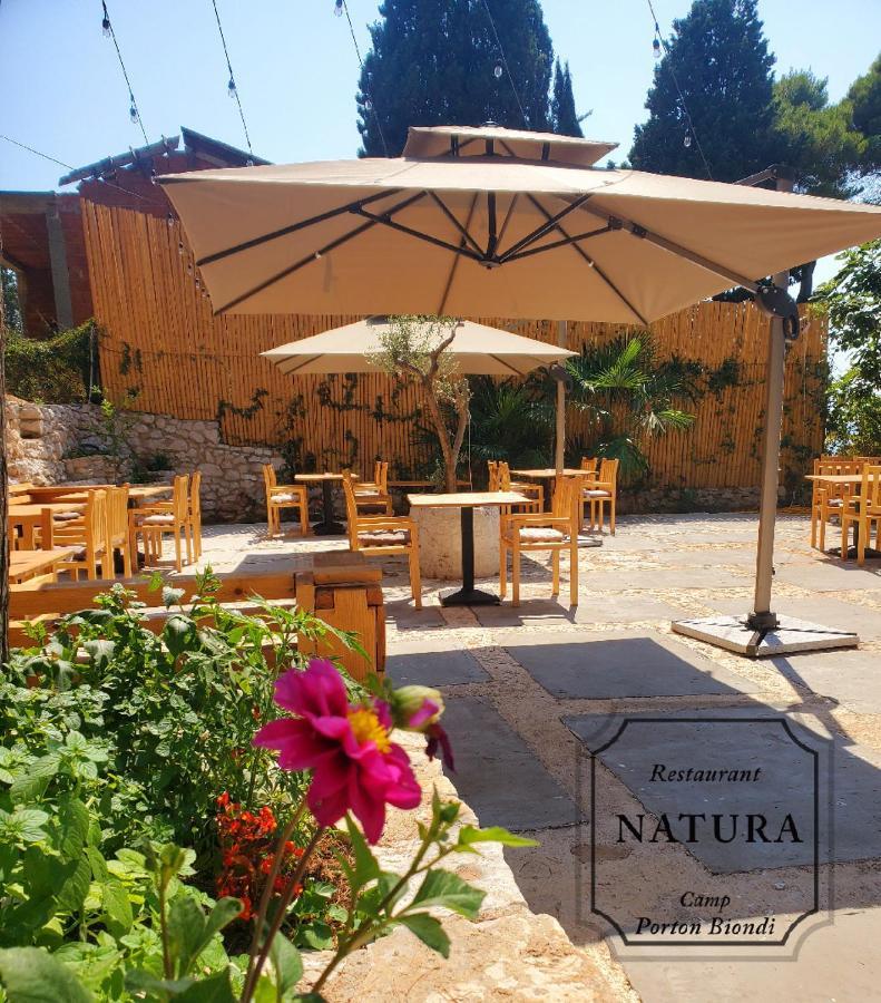 Pineta Mobile Home In Porton Biondi Camp Rovinj Exterior photo